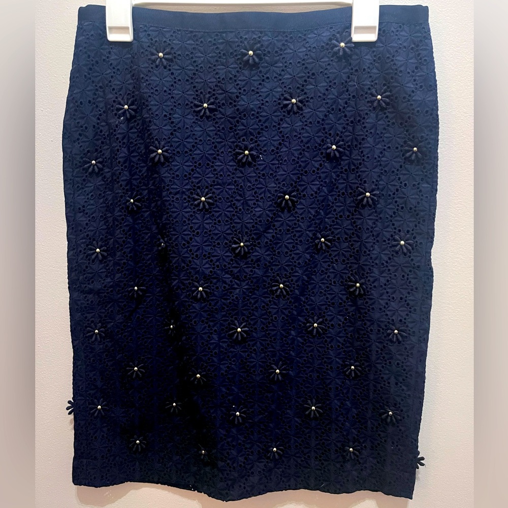 EUC Talbots Navy skirt with gold embellishments